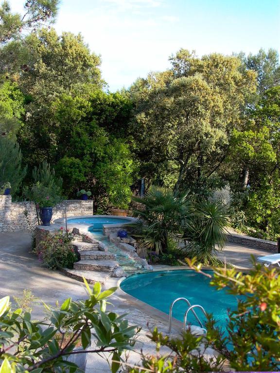 B&B Le Garric Nîmes Eksteriør bilde