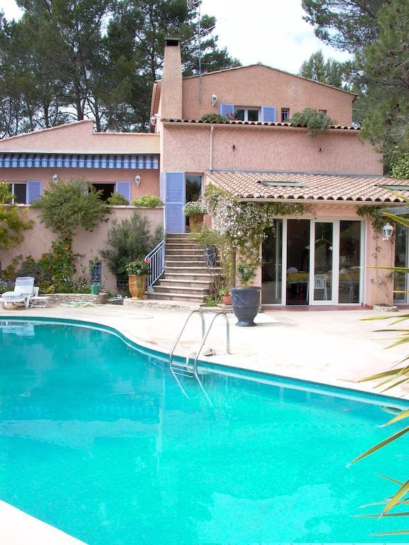 B&B Le Garric Nîmes Eksteriør bilde